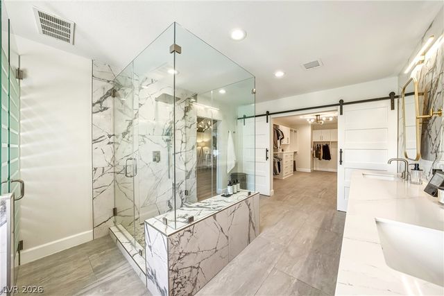 2930 Bel Air Drive, Las Vegas, NV 89109