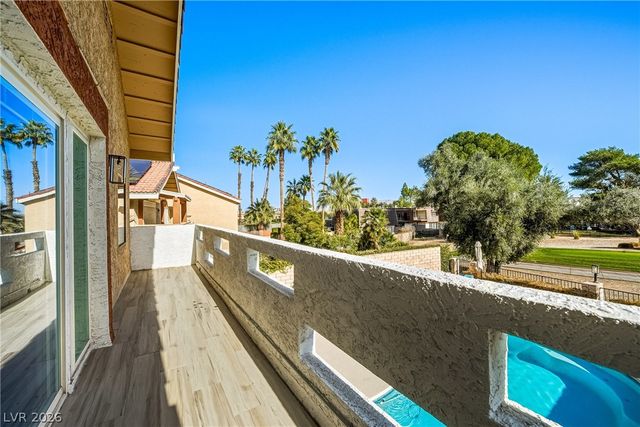 2930 Bel Air Drive, Las Vegas, NV 89109