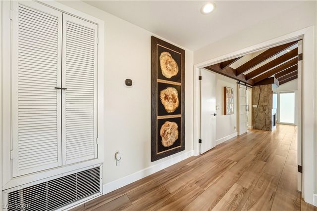 2930 Bel Air Drive, Las Vegas, NV 89109