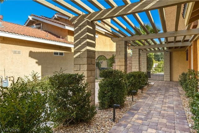 2930 Bel Air Drive, Las Vegas, NV 89109