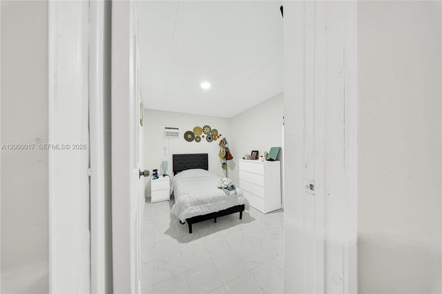 333 NW 60th Avenue, Miami, FL 33126