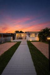 333 NW 60th Avenue, Miami, FL 33126