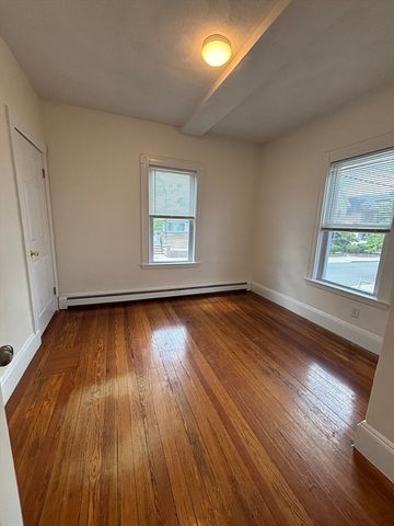 59 Myrtle St 1, Everett, MA 02149
