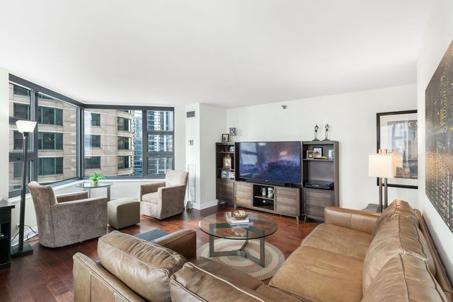 401 E ONTARIO Street 1710, Chicago, IL 60611