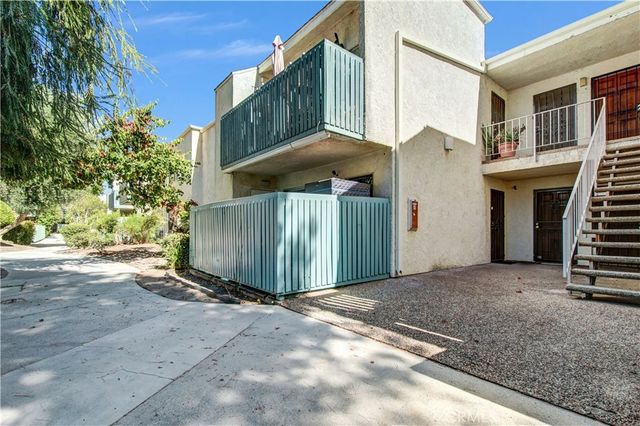 5700 Etiwanda Avenue 282, Tarzana, CA 91356