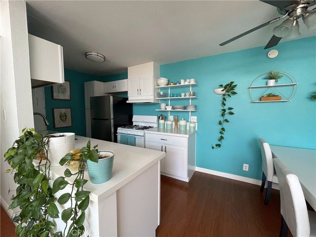 5700 Etiwanda Avenue 282, Tarzana, CA 91356