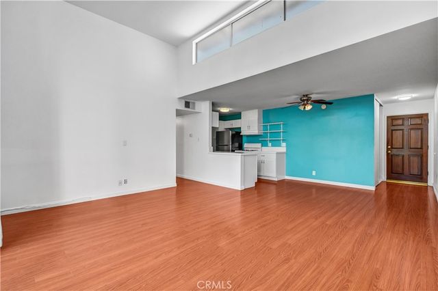 5700 Etiwanda Avenue 282, Tarzana, CA 91356