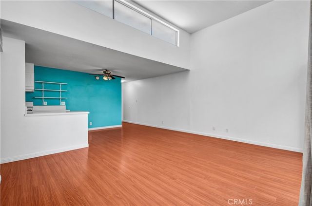 5700 Etiwanda Avenue 282, Tarzana, CA 91356