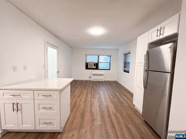 3081 Edwin Avenue 1H, Fort Lee, NJ 07024