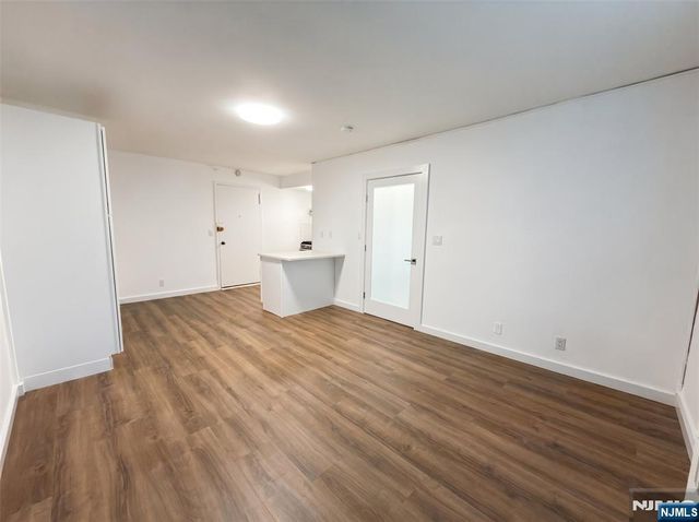 3081 Edwin Avenue 1H, Fort Lee, NJ 07024