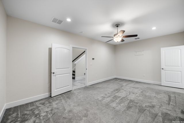 1385 RIVIERA DR, Canyon Lake, TX 78133