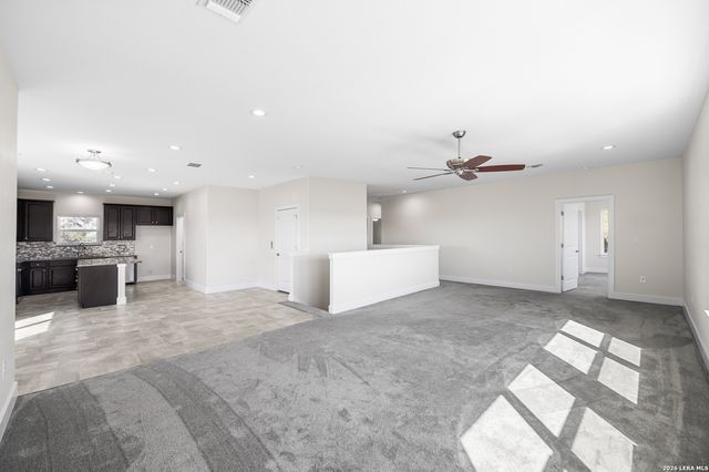 1385 RIVIERA DR, Canyon Lake, TX 78133