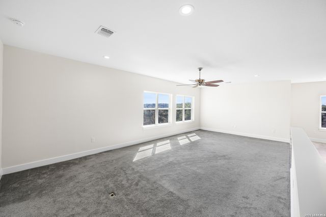 1385 RIVIERA DR, Canyon Lake, TX 78133