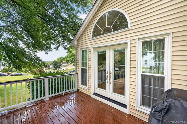 36 Overlook Terrace, Walden, NY 12586