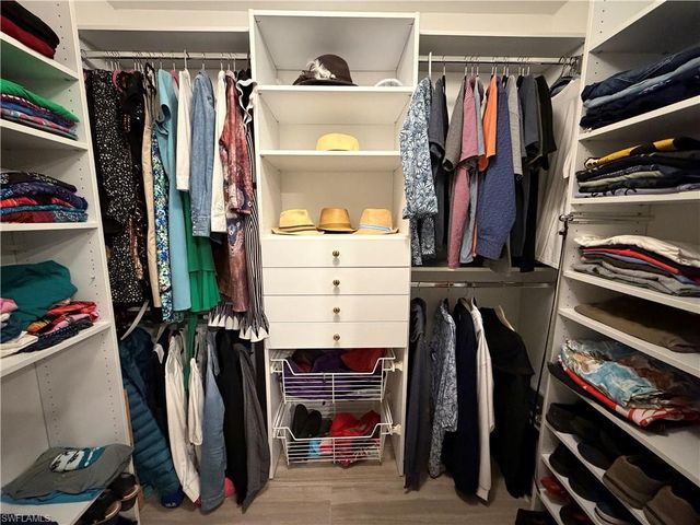 2726 SE 24th CT, Cape Coral, FL 33904