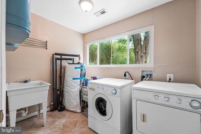 10459 GREENE DR, Lorton, VA 22079