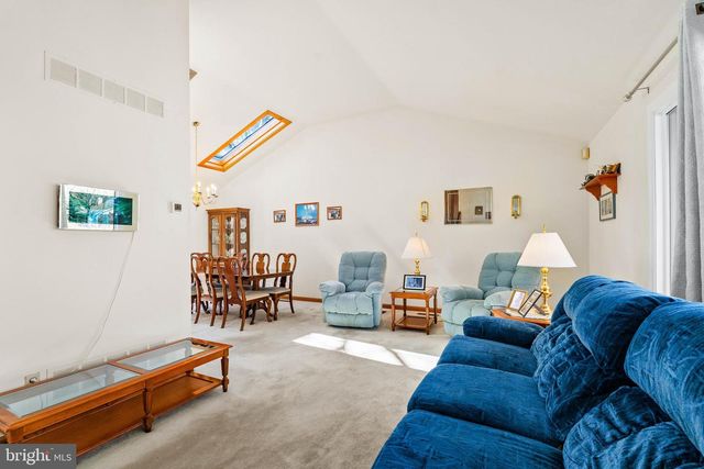 10 SCHOOLHOUSE LN, North East, MD 21901