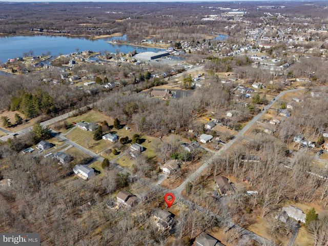 10 SCHOOLHOUSE LN, North East, MD 21901