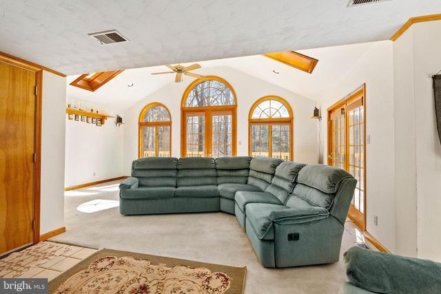 10 SCHOOLHOUSE LN, North East, MD 21901