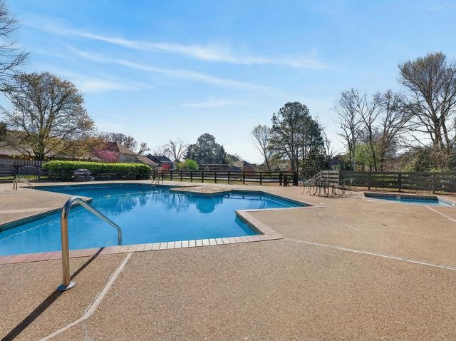 3275 KINDERHILL CIR, Germantown, TN 38138