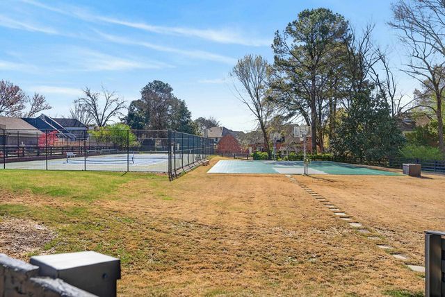 3275 KINDERHILL CIR, Germantown, TN 38138