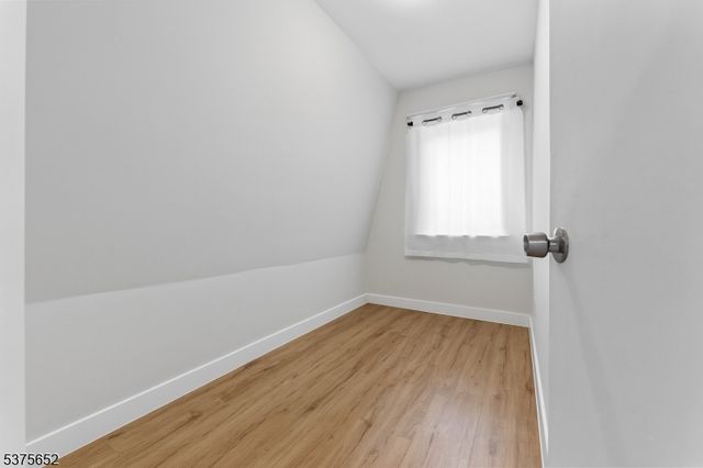 41 Coit St, Irvington Twp., NJ 07111