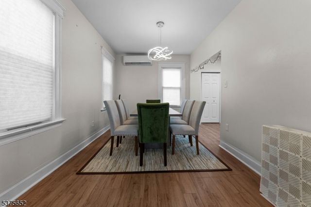 41 Coit St, Irvington Twp., NJ 07111
