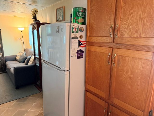 201 NW 136TH TERRACE, Ocala, FL 34482