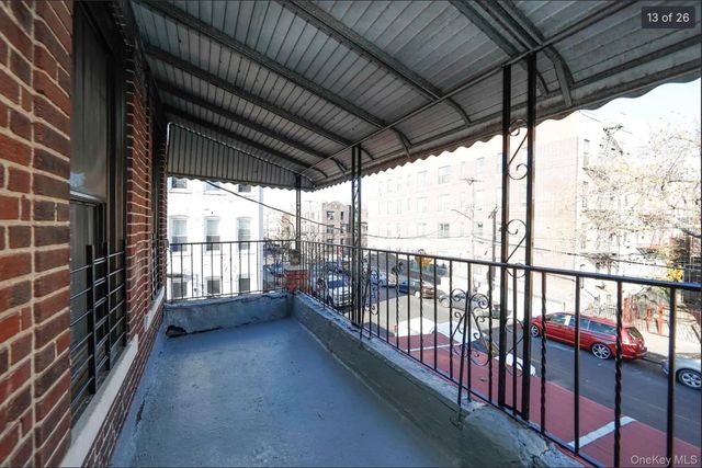 662 Riverdale Avenue, Brooklyn, NY 11207