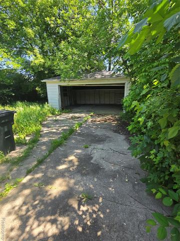 10342 Roxbury Street, Detroit, MI 48224