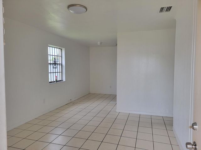 2971 NW 160th Street, Miami Gardens, FL 33054