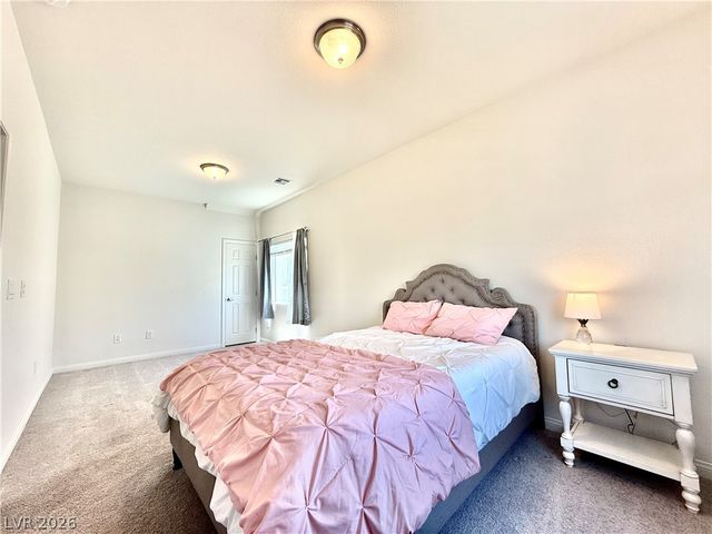 9831 Panther Hollow Street, Las Vegas, NV 89141