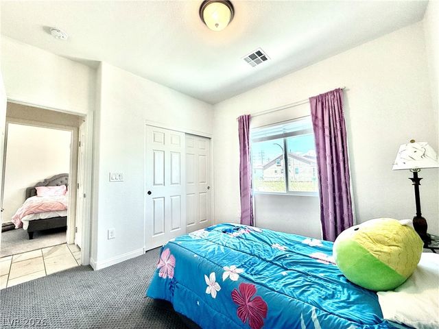 9831 Panther Hollow Street, Las Vegas, NV 89141