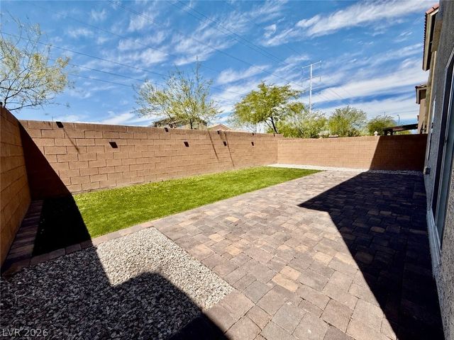 9831 Panther Hollow Street, Las Vegas, NV 89141