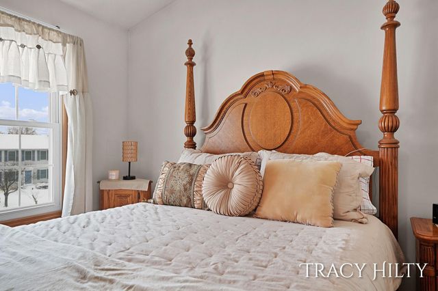 6715 Crystal Downes Court Se, Gaines Twp, MI 49316