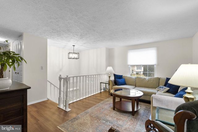 24200 NEWBURY RD, Gaithersburg, MD 20882