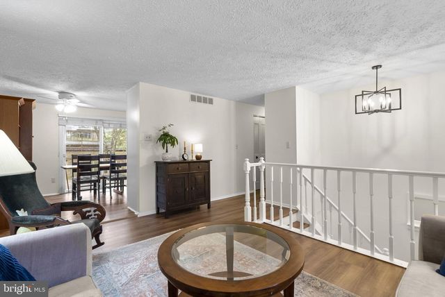 24200 NEWBURY RD, Gaithersburg, MD 20882