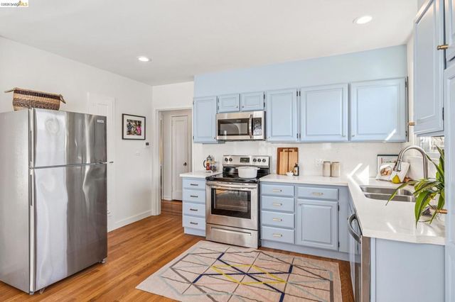 3518 Nevin Ave, Richmond, CA 94805
