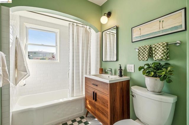 3518 Nevin Ave, Richmond, CA 94805