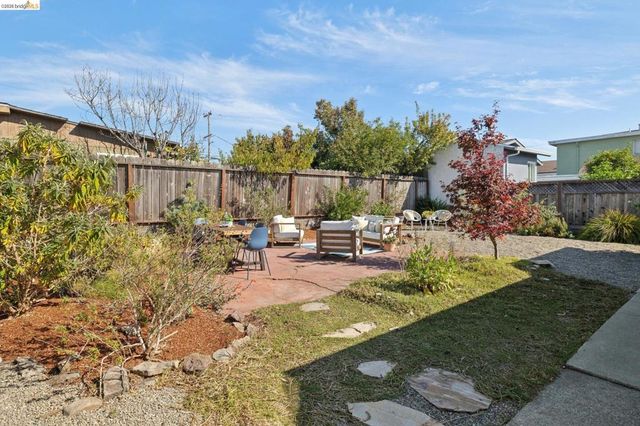 3518 Nevin Ave, Richmond, CA 94805