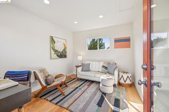 3518 Nevin Ave, Richmond, CA 94805