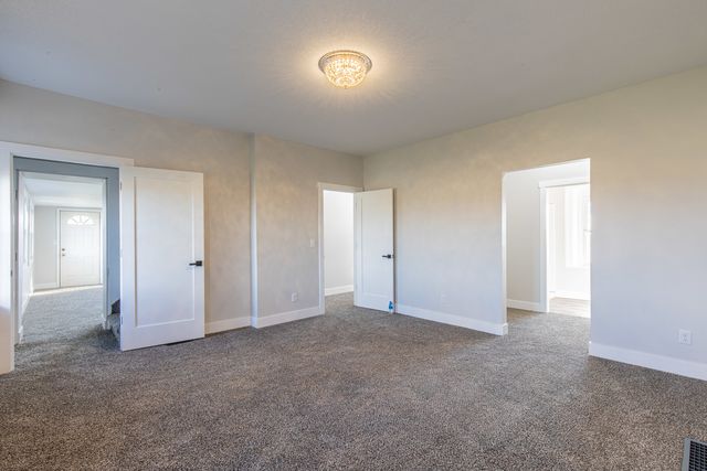 17394 1600 North Avenue, Princeton, IL 61356