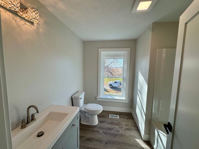 17394 1600 North Avenue, Princeton, IL 61356