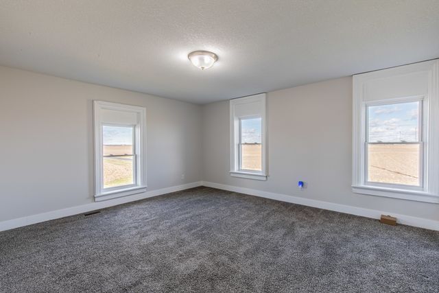 17394 1600 North Avenue, Princeton, IL 61356