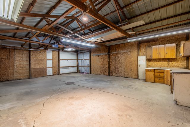 17394 1600 North Avenue, Princeton, IL 61356