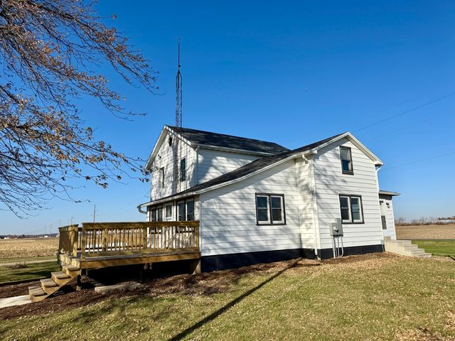 17394 1600 North Avenue, Princeton, IL 61356