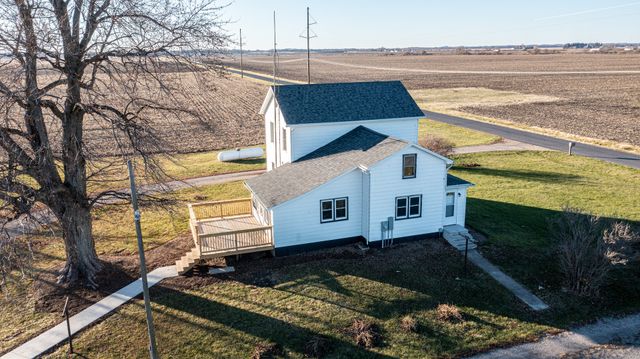 17394 1600 North Avenue, Princeton, IL 61356