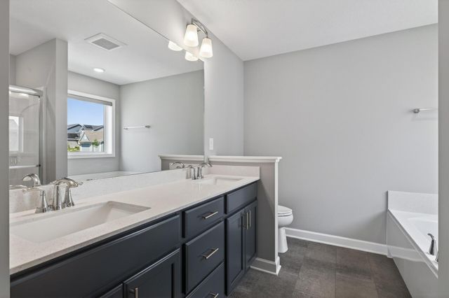 1559 Edgebrook Lane, Carver, MN 55315