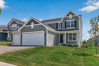 1559 Edgebrook Lane, Carver, MN 55315
