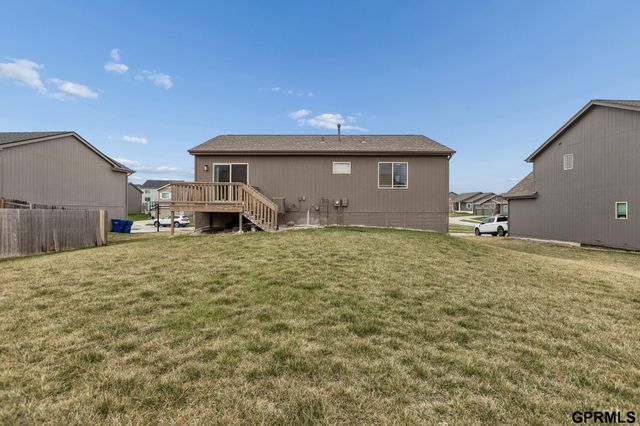7333 N 166 Street, Bennington, NE 68007